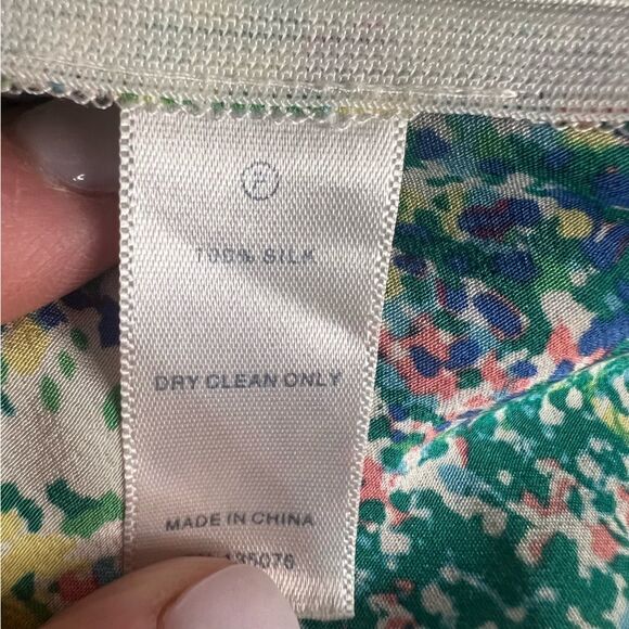 C. Wonder 100% Silk Sleeveless Watercolor Blouse Top Womens Medium Side Zip - Picture 6 of 6